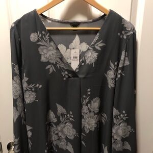 Floral V-Neck Blouse